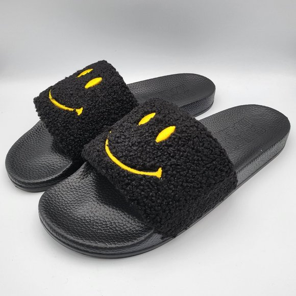 NEW Men's Chinatown Market Sherpa Slides in Black/Yellow - Picture 1 of 9